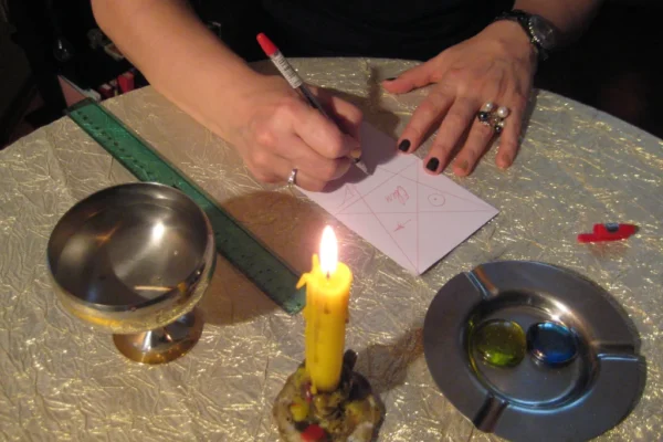 7 Most Powerful Love Spells Americans Use for Fast Results