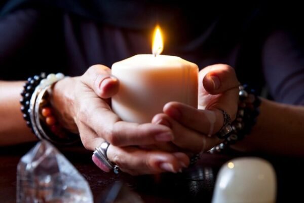 Feitiços de Amor Poderosos: Como a Magia Brasileira Transforma Relacionamentos