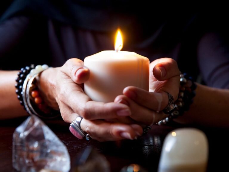 Feitiços de Amor Poderosos: Como a Magia Brasileira Transforma Relacionamentos